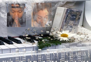 cropped-Agiftofprayer.jpg